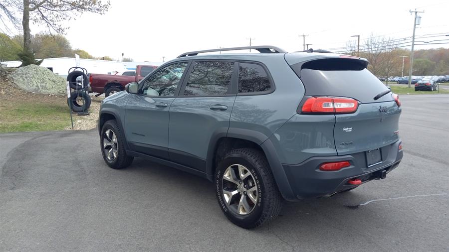 2015 Jeep Cherokee 4WD 4dr Trailhawk, available for sale in Old Saybrook, Connecticut | Saybrook Auto Barn. Old Saybrook, Connecticut 2015 Jeep Cherokee 4WD 4dr Trailhawk, available for sale in Old Saybrook, Connecticut | Saybrook Auto Barn. Old Saybrook, Connecticut