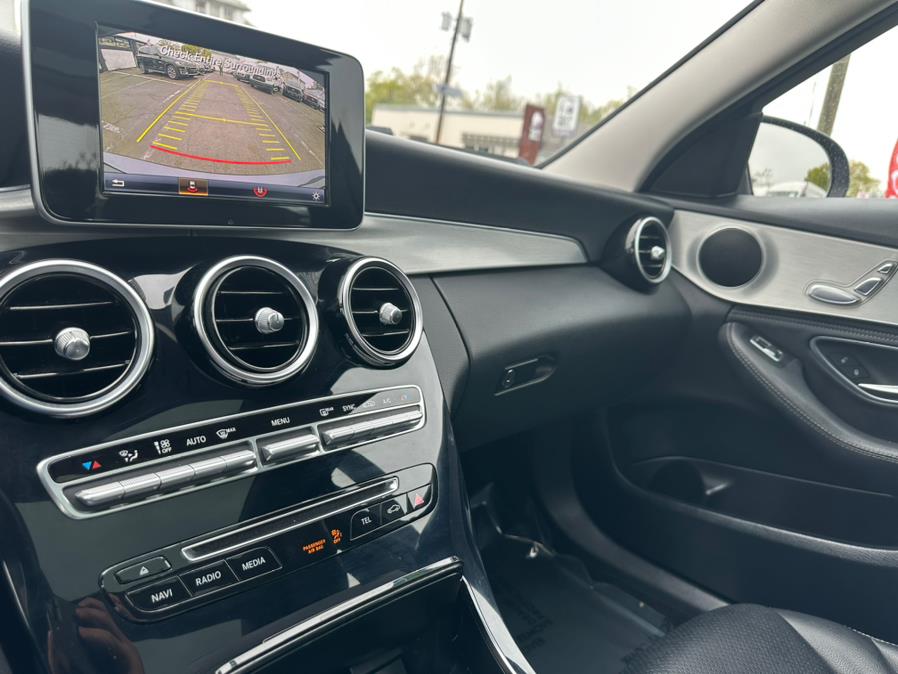 2015 Mercedes-Benz C-Class 4dr Sdn C300 4MATIC, available for sale in Linden, New Jersey | Champion Used Auto Sales. Linden, New Jersey 2015 Mercedes-Benz C-Class 4dr Sdn C300 4MATIC, available for sale in Linden, New Jersey | Champion Used Auto Sales. Linden, New Jersey