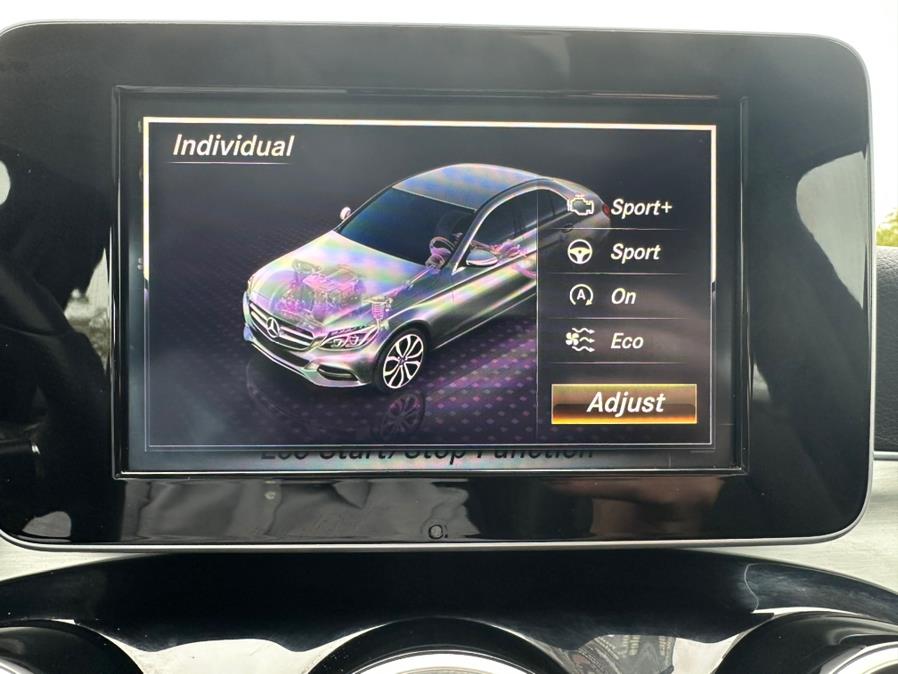 2015 Mercedes-Benz C-Class 4dr Sdn C300 4MATIC, available for sale in Linden, New Jersey | Champion Used Auto Sales. Linden, New Jersey 2015 Mercedes-Benz C-Class 4dr Sdn C300 4MATIC, available for sale in Linden, New Jersey | Champion Used Auto Sales. Linden, New Jersey