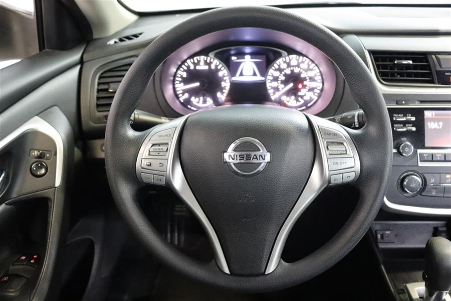 2016 Nissan Altima 2.5, available for sale in Paterson, New Jersey | Fast Track Motors. Paterson, New Jersey 2016 Nissan Altima 2.5, available for sale in Paterson, New Jersey | Fast Track Motors. Paterson, New Jersey