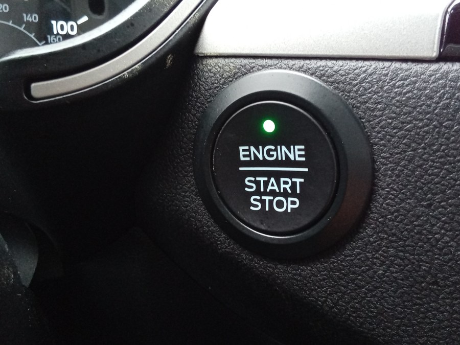 2021 Ford Escape SEL FWD, available for sale in Irvington, New Jersey | NJ Used Cars Center. Irvington, New Jersey 2021 Ford Escape SEL FWD, available for sale in Irvington, New Jersey | NJ Used Cars Center. Irvington, New Jersey