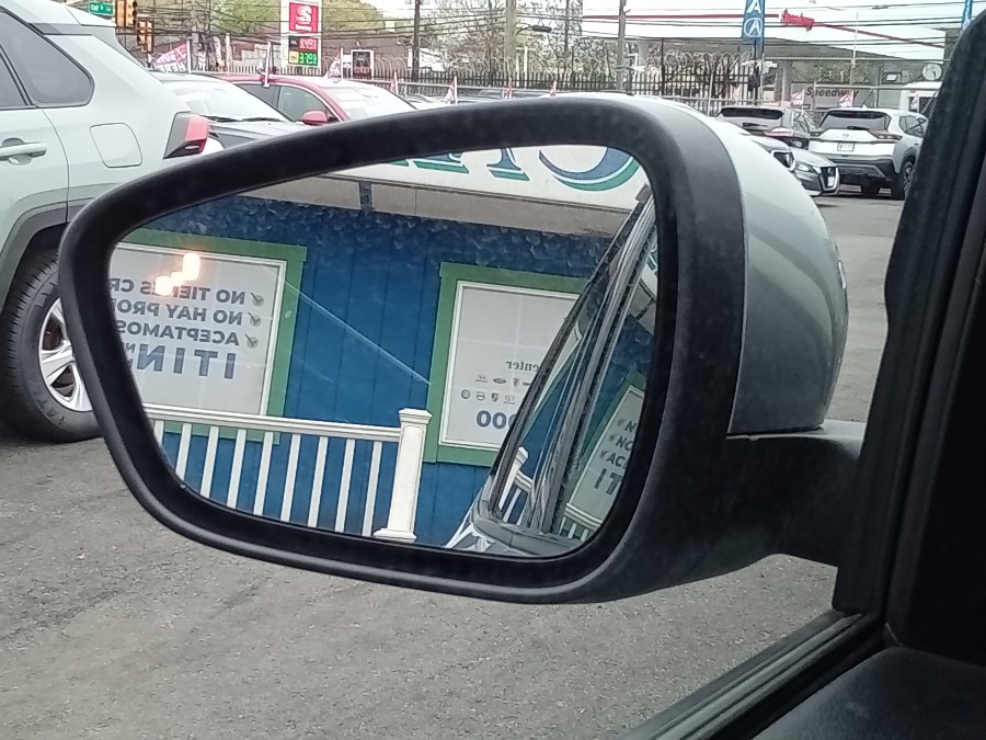 2021 Ford Escape SEL FWD, available for sale in Irvington, New Jersey | NJ Used Cars Center. Irvington, New Jersey 2021 Ford Escape SEL FWD, available for sale in Irvington, New Jersey | NJ Used Cars Center. Irvington, New Jersey