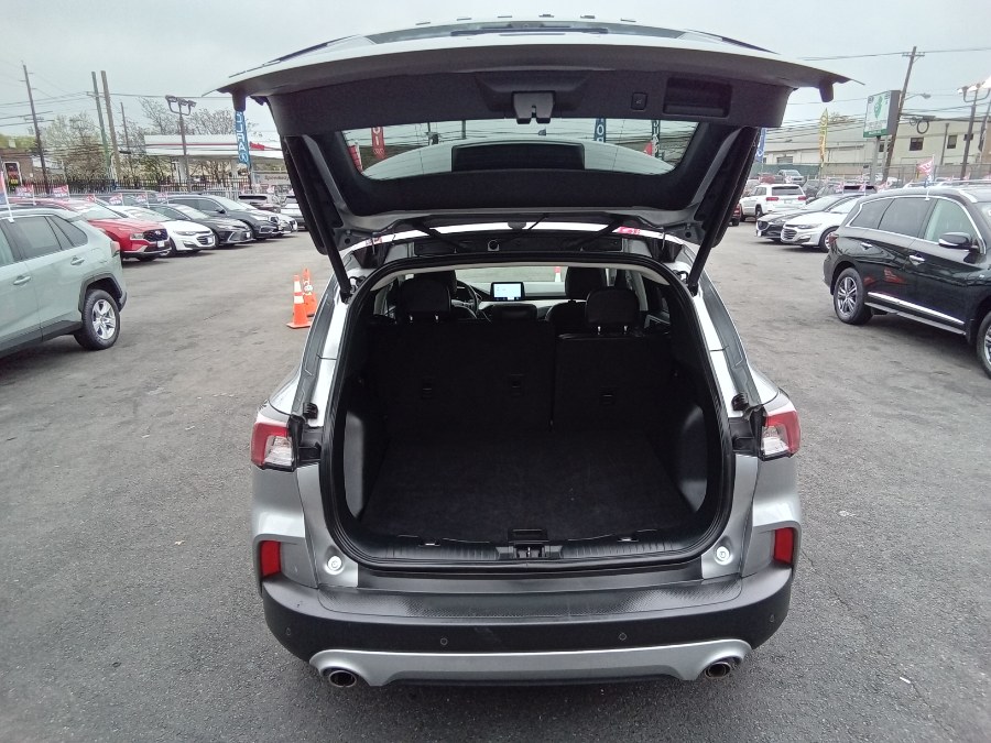 2021 Ford Escape SEL FWD, available for sale in Irvington, New Jersey | NJ Used Cars Center. Irvington, New Jersey 2021 Ford Escape SEL FWD, available for sale in Irvington, New Jersey | NJ Used Cars Center. Irvington, New Jersey