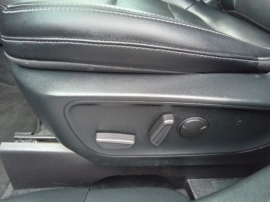 2021 Ford Escape SEL FWD, available for sale in Irvington, New Jersey | NJ Used Cars Center. Irvington, New Jersey 2021 Ford Escape SEL FWD, available for sale in Irvington, New Jersey | NJ Used Cars Center. Irvington, New Jersey