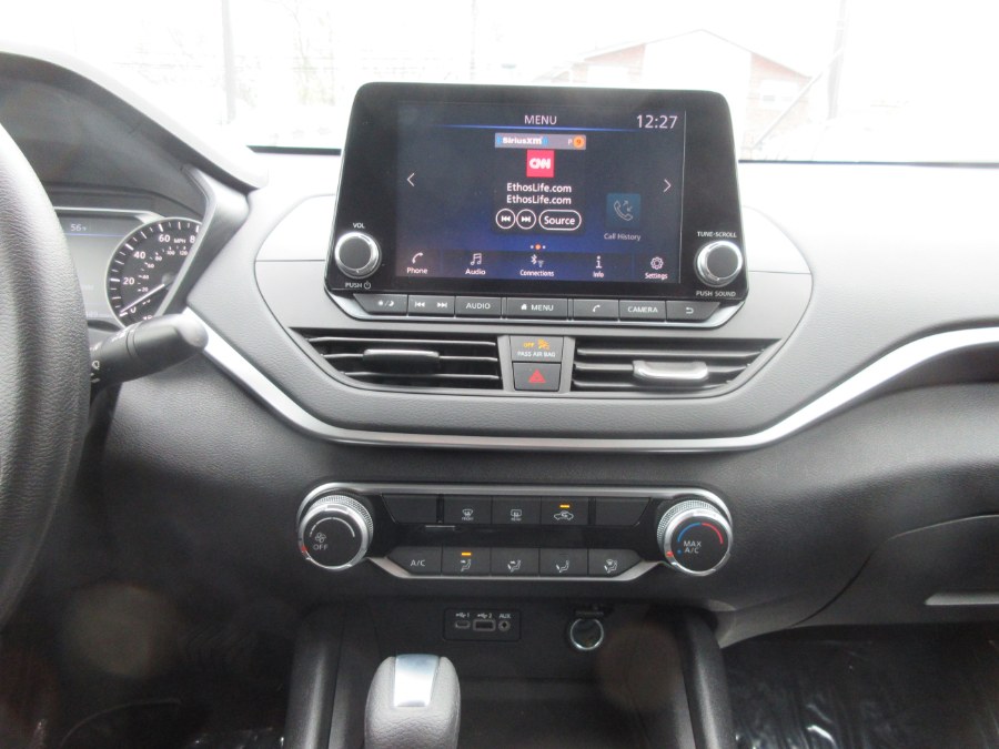 2022 Nissan Altima 2.5 SV Sedan, available for sale in Linden, New Jersey | Route 27 Auto Mall. Linden, New Jersey 2022 Nissan Altima 2.5 SV Sedan, available for sale in Linden, New Jersey | Route 27 Auto Mall. Linden, New Jersey