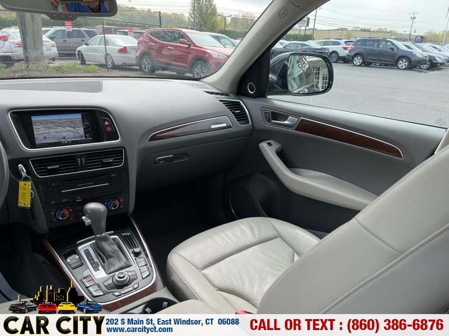 2011 Audi Q5 quattro 4dr 2.0T Premium Plus, available for sale in East Windsor, Connecticut | Car City LLC. East Windsor, Connecticut 2011 Audi Q5 quattro 4dr 2.0T Premium Plus, available for sale in East Windsor, Connecticut | Car City LLC. East Windsor, Connecticut