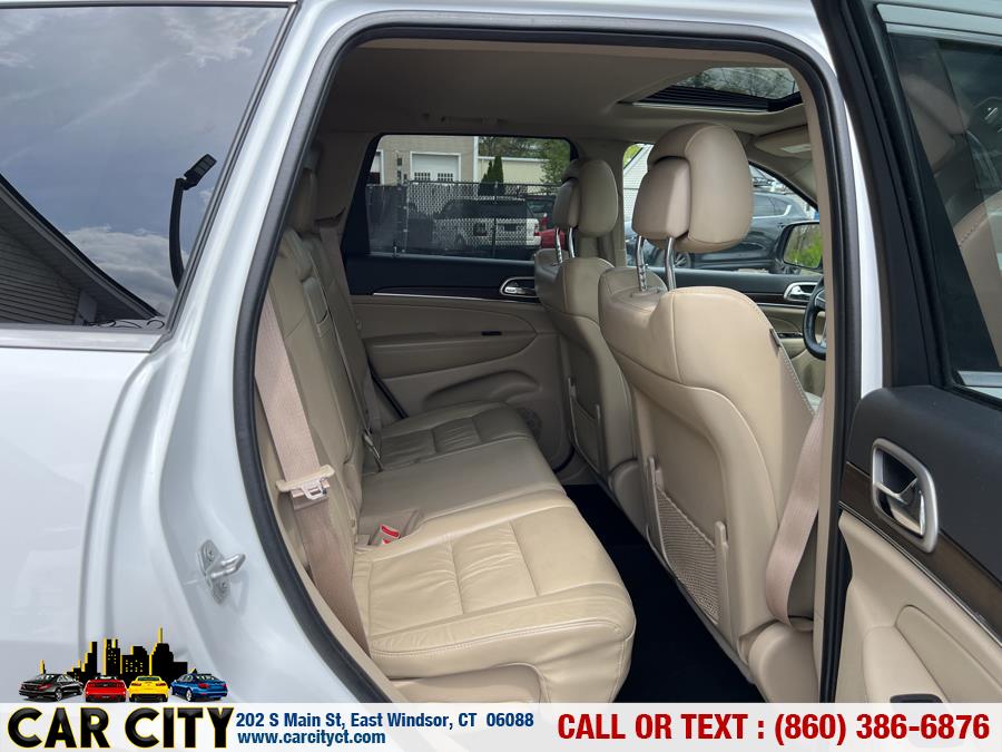 2015 Jeep Grand Cherokee 4WD 4dr Limited, available for sale in East Windsor, Connecticut | Car City LLC. East Windsor, Connecticut 2015 Jeep Grand Cherokee 4WD 4dr Limited, available for sale in East Windsor, Connecticut | Car City LLC. East Windsor, Connecticut