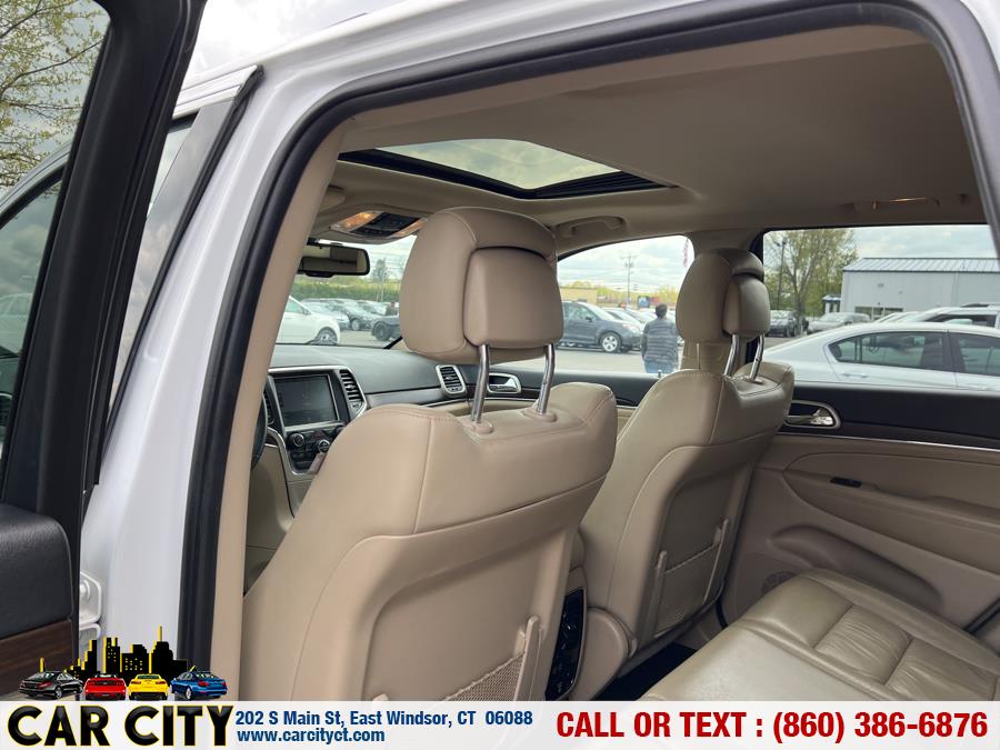 2015 Jeep Grand Cherokee 4WD 4dr Limited, available for sale in East Windsor, Connecticut | Car City LLC. East Windsor, Connecticut 2015 Jeep Grand Cherokee 4WD 4dr Limited, available for sale in East Windsor, Connecticut | Car City LLC. East Windsor, Connecticut
