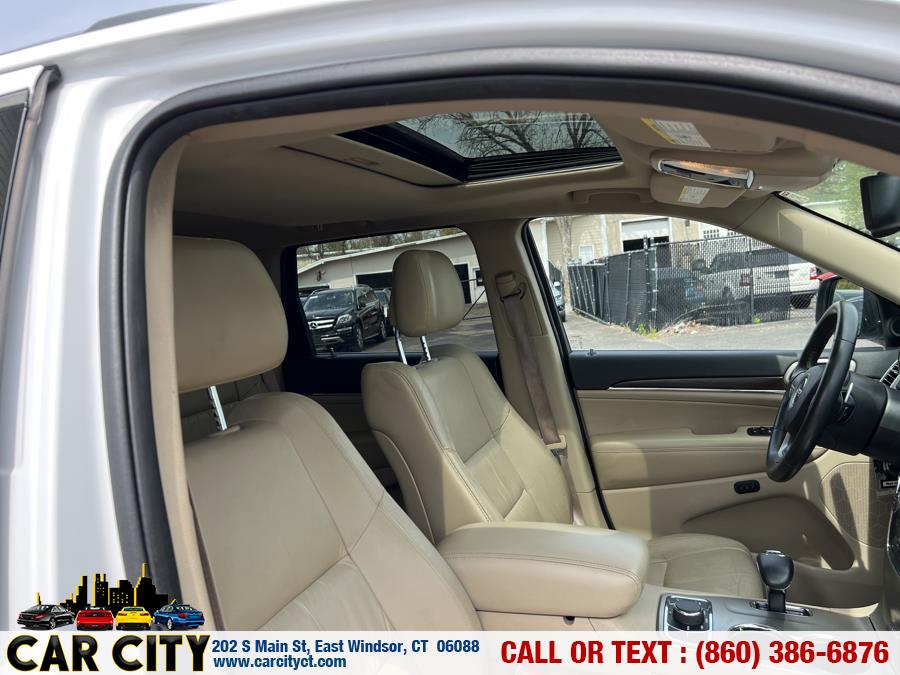 2015 Jeep Grand Cherokee 4WD 4dr Limited, available for sale in East Windsor, Connecticut | Car City LLC. East Windsor, Connecticut 2015 Jeep Grand Cherokee 4WD 4dr Limited, available for sale in East Windsor, Connecticut | Car City LLC. East Windsor, Connecticut