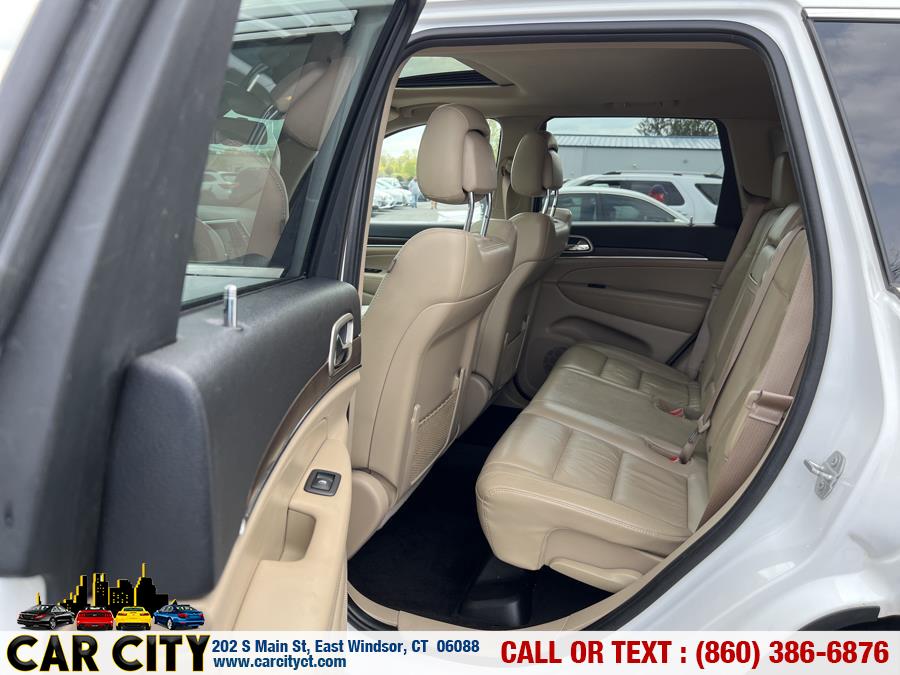 2015 Jeep Grand Cherokee 4WD 4dr Limited, available for sale in East Windsor, Connecticut | Car City LLC. East Windsor, Connecticut 2015 Jeep Grand Cherokee 4WD 4dr Limited, available for sale in East Windsor, Connecticut | Car City LLC. East Windsor, Connecticut