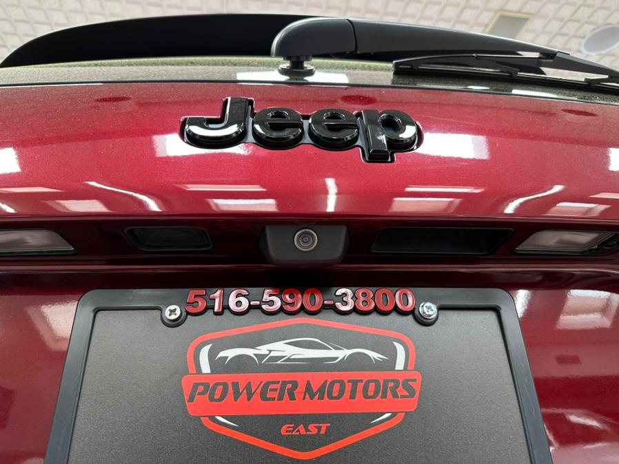 2019 Jeep Cherokee Latitude Plus 4x4, available for sale in Massapequa Park, New York | Power Motors East. Massapequa Park, New York 2019 Jeep Cherokee Latitude Plus 4x4, available for sale in Massapequa Park, New York | Power Motors East. Massapequa Park, New York