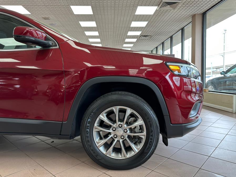 2019 Jeep Cherokee Latitude Plus 4x4, available for sale in Massapequa Park, New York | Power Motors East. Massapequa Park, New York 2019 Jeep Cherokee Latitude Plus 4x4, available for sale in Massapequa Park, New York | Power Motors East. Massapequa Park, New York