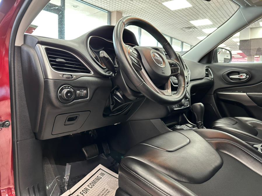 2019 Jeep Cherokee Latitude Plus 4x4, available for sale in Massapequa Park, New York | Power Motors East. Massapequa Park, New York 2019 Jeep Cherokee Latitude Plus 4x4, available for sale in Massapequa Park, New York | Power Motors East. Massapequa Park, New York