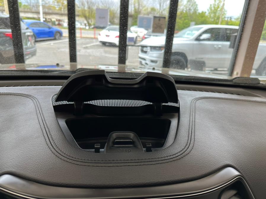2019 Jeep Cherokee Latitude Plus 4x4, available for sale in Massapequa Park, New York | Power Motors East. Massapequa Park, New York 2019 Jeep Cherokee Latitude Plus 4x4, available for sale in Massapequa Park, New York | Power Motors East. Massapequa Park, New York