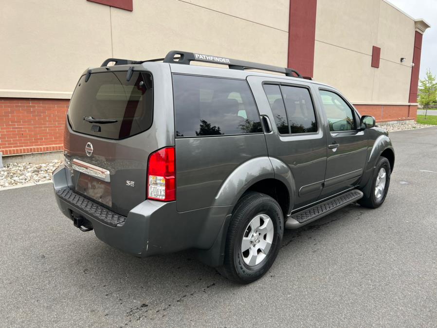 2007 Nissan Pathfinder 4WD 4dr SE, available for sale in Little Ferry, New Jersey | Easy Credit of Jersey. Little Ferry, New Jersey