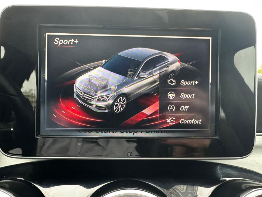 2015 Mercedes-Benz C-Class 4dr Sdn C300 4MATIC, available for sale in Linden, New Jersey | Champion Auto Sales. Linden, New Jersey 2015 Mercedes-Benz C-Class 4dr Sdn C300 4MATIC, available for sale in Linden, New Jersey | Champion Auto Sales. Linden, New Jersey