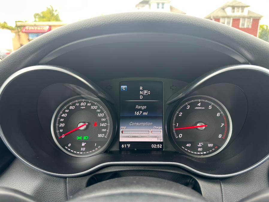 2015 Mercedes-Benz C-Class 4dr Sdn C300 4MATIC, available for sale in Linden, New Jersey | Champion Auto Sales. Linden, New Jersey 2015 Mercedes-Benz C-Class 4dr Sdn C300 4MATIC, available for sale in Linden, New Jersey | Champion Auto Sales. Linden, New Jersey