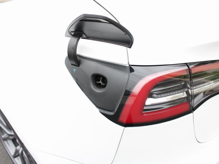 2020 Tesla Model 3 Standard Range Plus, available for sale in Great Neck, New York | Auto Expo Ent Inc.. Great Neck, New York 2020 Tesla Model 3 Standard Range Plus, available for sale in Great Neck, New York | Auto Expo Ent Inc.. Great Neck, New York