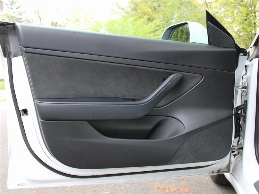 2020 Tesla Model 3 Standard Range Plus, available for sale in Great Neck, New York | Auto Expo Ent Inc.. Great Neck, New York 2020 Tesla Model 3 Standard Range Plus, available for sale in Great Neck, New York | Auto Expo Ent Inc.. Great Neck, New York