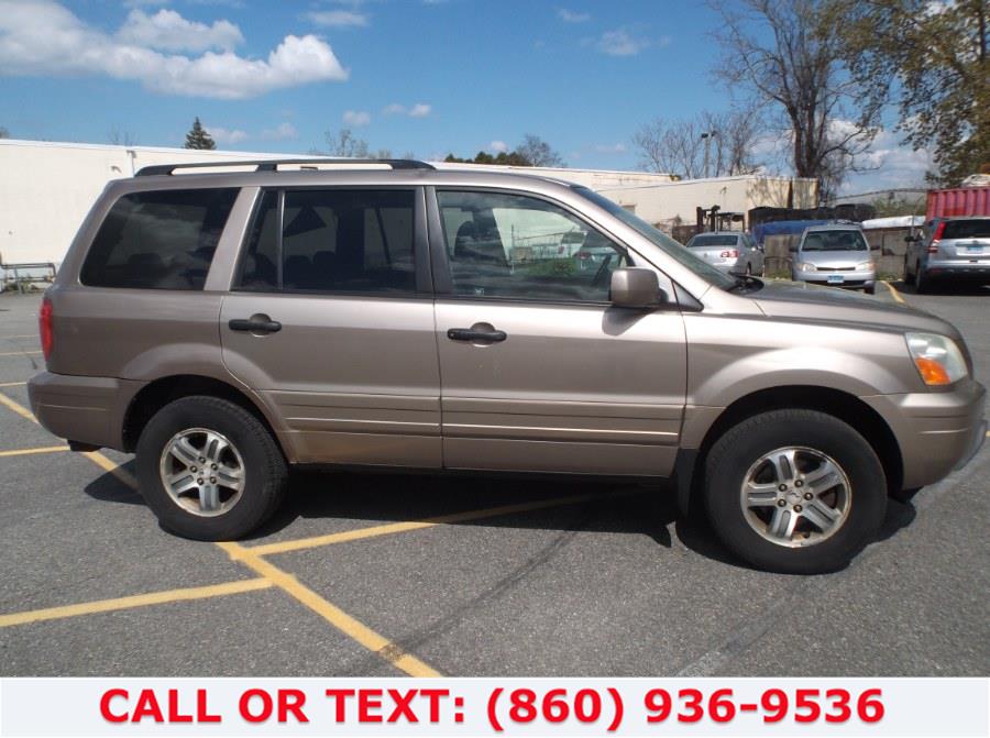 2004 Honda Pilot 4WD EX Auto w/Leather/Nav, available for sale in Hartford, Connecticut | Lee Motors Sales Inc. Hartford, Connecticut 2004 Honda Pilot 4WD EX Auto w/Leather/Nav, available for sale in Hartford, Connecticut | Lee Motors Sales Inc. Hartford, Connecticut