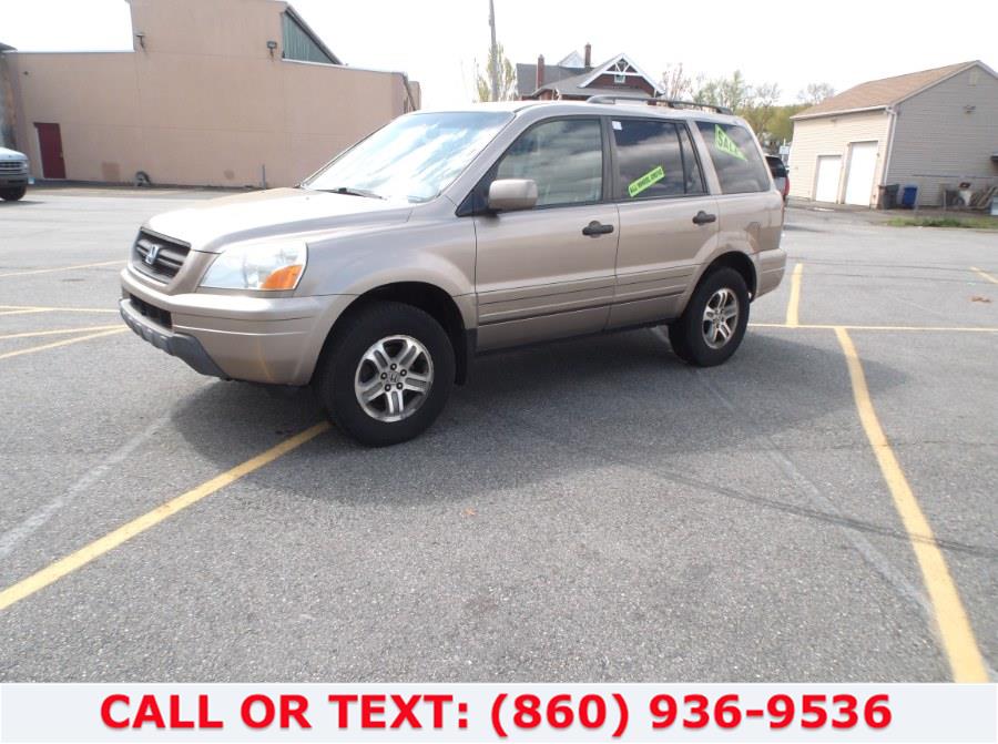 2004 Honda Pilot 4WD EX Auto w/Leather/Nav, available for sale in Hartford, Connecticut | Lee Motors Sales Inc. Hartford, Connecticut 2004 Honda Pilot 4WD EX Auto w/Leather/Nav, available for sale in Hartford, Connecticut | Lee Motors Sales Inc. Hartford, Connecticut