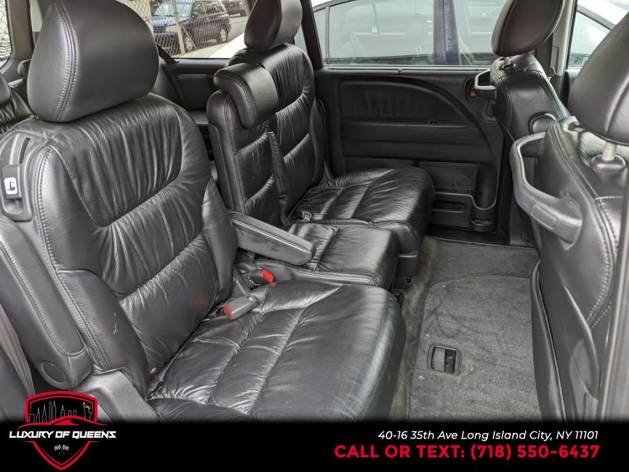2010 Honda Odyssey 5dr Touring w/RES & Navi, available for sale in Long Island City, New York | Luxury Of Queens. Long Island City, New York 2010 Honda Odyssey 5dr Touring w/RES & Navi, available for sale in Long Island City, New York | Luxury Of Queens. Long Island City, New York
