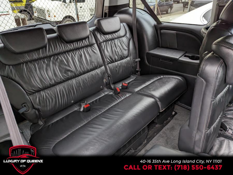 2010 Honda Odyssey 5dr Touring w/RES & Navi, available for sale in Long Island City, New York | Luxury Of Queens. Long Island City, New York 2010 Honda Odyssey 5dr Touring w/RES & Navi, available for sale in Long Island City, New York | Luxury Of Queens. Long Island City, New York