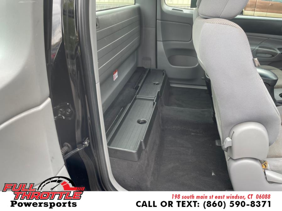 Toyota Tacoma Front Seat Riser – TheAvidOutdoors