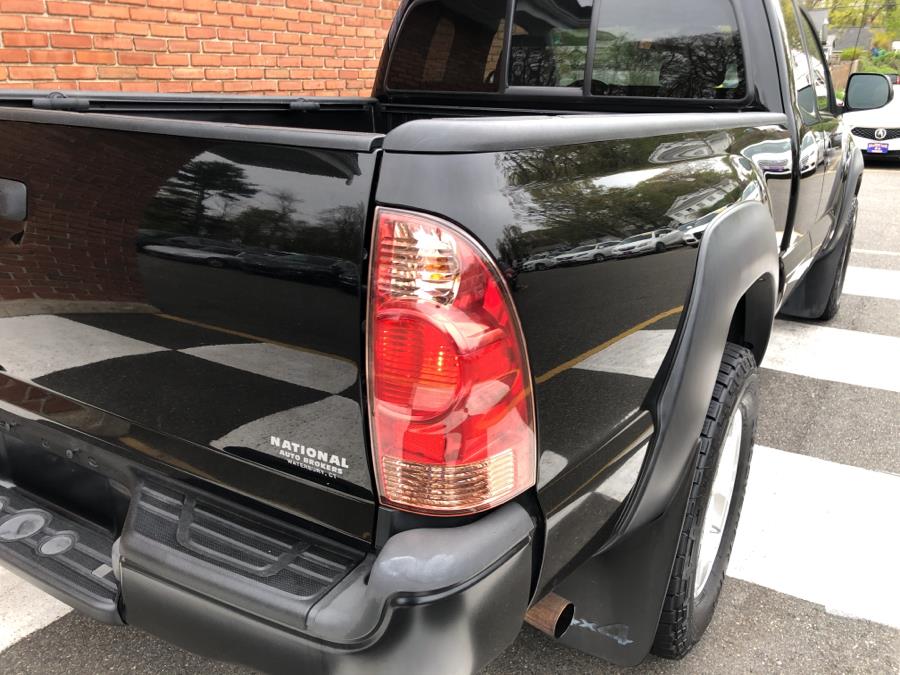 2015 Toyota Tacoma 4WD Access Cab AT, available for sale in Waterbury, Connecticut | National Auto Brokers, Inc.. Waterbury, Connecticut 2015 Toyota Tacoma 4WD Access Cab AT, available for sale in Waterbury, Connecticut | National Auto Brokers, Inc.. Waterbury, Connecticut