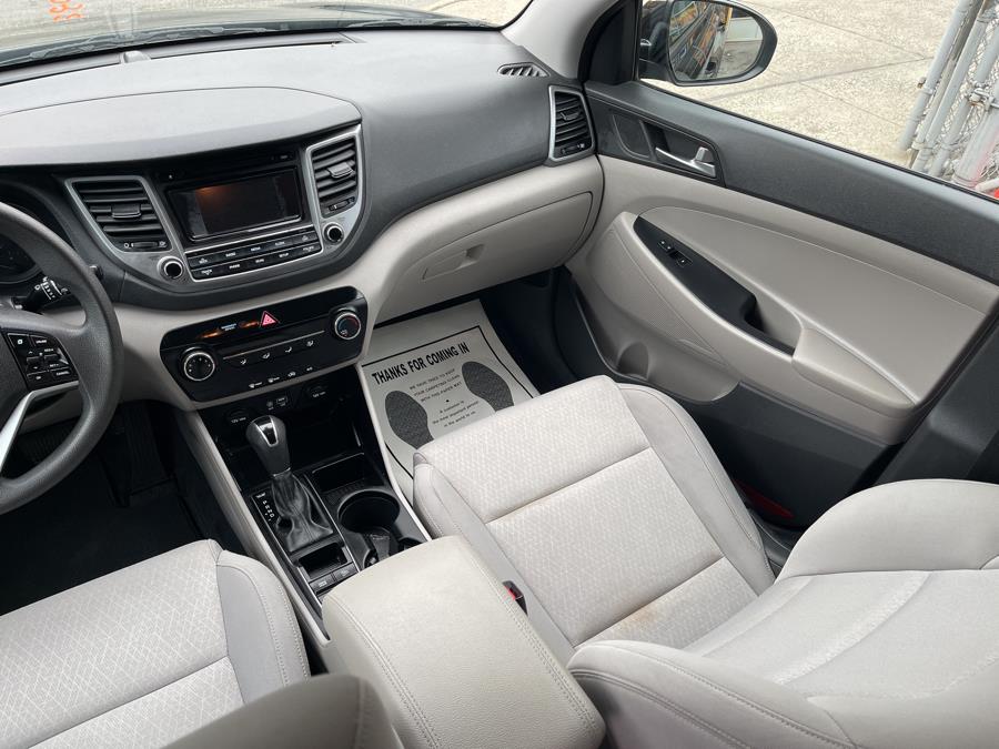 2017 Hyundai Tucson SE AWD, available for sale in Bronx, New York | New York Motors Group Solutions LLC. Bronx, New York 2017 Hyundai Tucson SE AWD, available for sale in Bronx, New York | New York Motors Group Solutions LLC. Bronx, New York