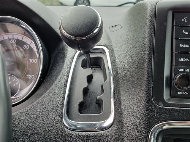 2020 Dodge Grand Caravan SXT, available for sale in Stratford, Connecticut | Wiz Leasing Inc. Stratford, Connecticut 2020 Dodge Grand Caravan SXT, available for sale in Stratford, Connecticut | Wiz Leasing Inc. Stratford, Connecticut