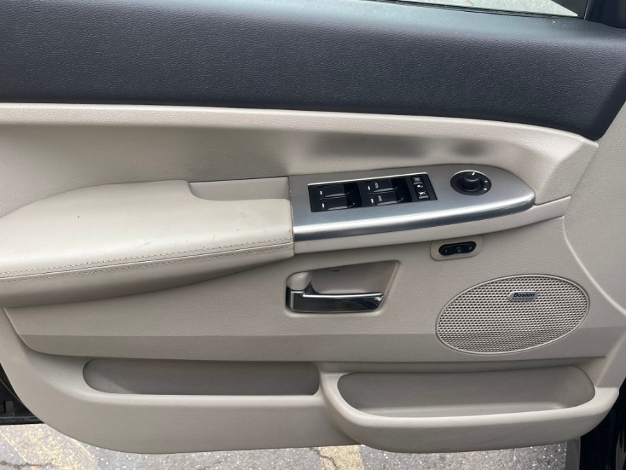 2010 Jeep Grand Cherokee 4WD 4dr Limited, available for sale in Huntington Station, New York | My Auto Inc.. Huntington Station, New York 2010 Jeep Grand Cherokee 4WD 4dr Limited, available for sale in Huntington Station, New York | My Auto Inc.. Huntington Station, New York