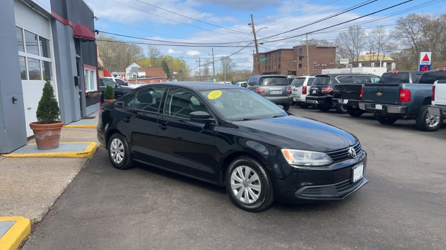 2014 Volkswagen Jetta Sedan 4dr Auto S, available for sale in Waterbury, Connecticut | West End Automotive Center. Waterbury, Connecticut 2014 Volkswagen Jetta Sedan 4dr Auto S, available for sale in Waterbury, Connecticut | West End Automotive Center. Waterbury, Connecticut