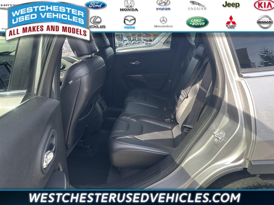 2021 Jeep Cherokee Limited, available for sale in White Plains, New York | Westchester Used Vehicles. White Plains, New York 2021 Jeep Cherokee Limited, available for sale in White Plains, New York | Westchester Used Vehicles. White Plains, New York