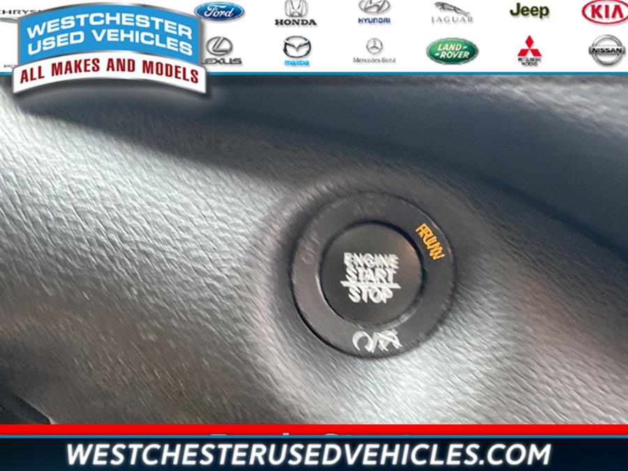 2021 Jeep Cherokee Limited, available for sale in White Plains, New York | Westchester Used Vehicles. White Plains, New York 2021 Jeep Cherokee Limited, available for sale in White Plains, New York | Westchester Used Vehicles. White Plains, New York
