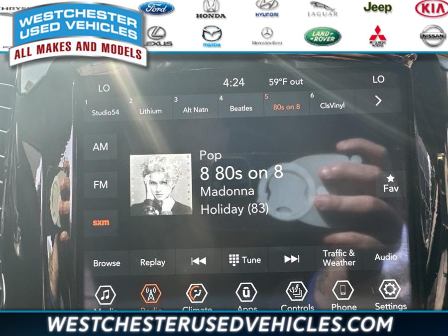 2021 Jeep Cherokee Limited, available for sale in White Plains, New York | Westchester Used Vehicles. White Plains, New York 2021 Jeep Cherokee Limited, available for sale in White Plains, New York | Westchester Used Vehicles. White Plains, New York