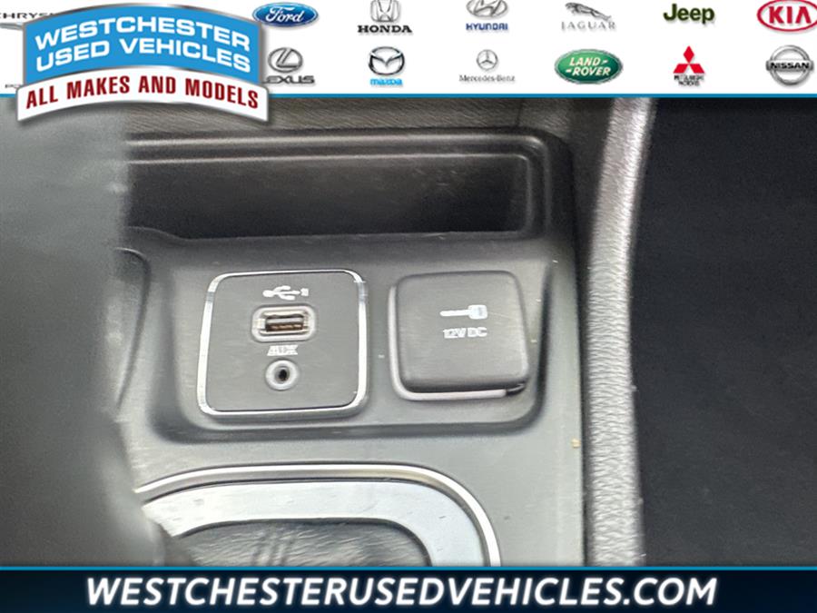 2021 Jeep Cherokee Limited, available for sale in White Plains, New York | Westchester Used Vehicles. White Plains, New York 2021 Jeep Cherokee Limited, available for sale in White Plains, New York | Westchester Used Vehicles. White Plains, New York