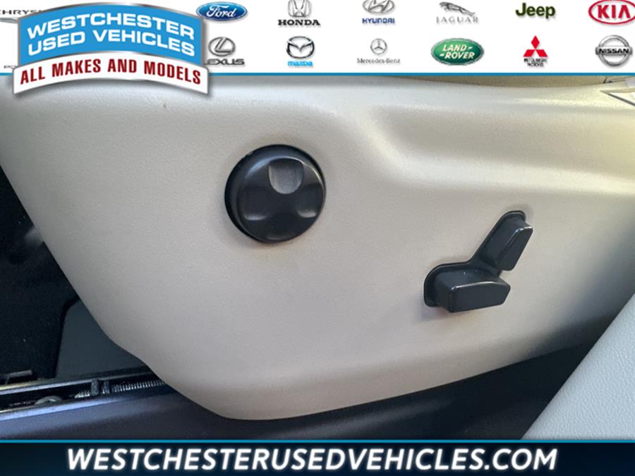 2020 Jeep Grand Cherokee Limited, available for sale in White Plains, New York | Westchester Used Vehicles. White Plains, New York 2020 Jeep Grand Cherokee Limited, available for sale in White Plains, New York | Westchester Used Vehicles. White Plains, New York