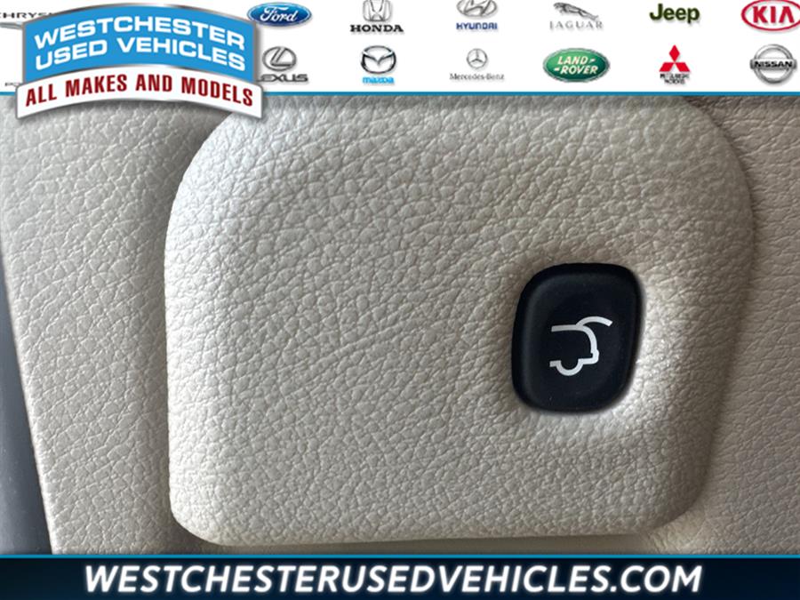 2020 Jeep Grand Cherokee Limited, available for sale in White Plains, New York | Westchester Used Vehicles. White Plains, New York 2020 Jeep Grand Cherokee Limited, available for sale in White Plains, New York | Westchester Used Vehicles. White Plains, New York