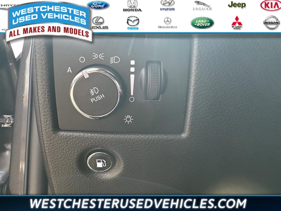 2020 Jeep Grand Cherokee Limited, available for sale in White Plains, New York | Westchester Used Vehicles. White Plains, New York 2020 Jeep Grand Cherokee Limited, available for sale in White Plains, New York | Westchester Used Vehicles. White Plains, New York