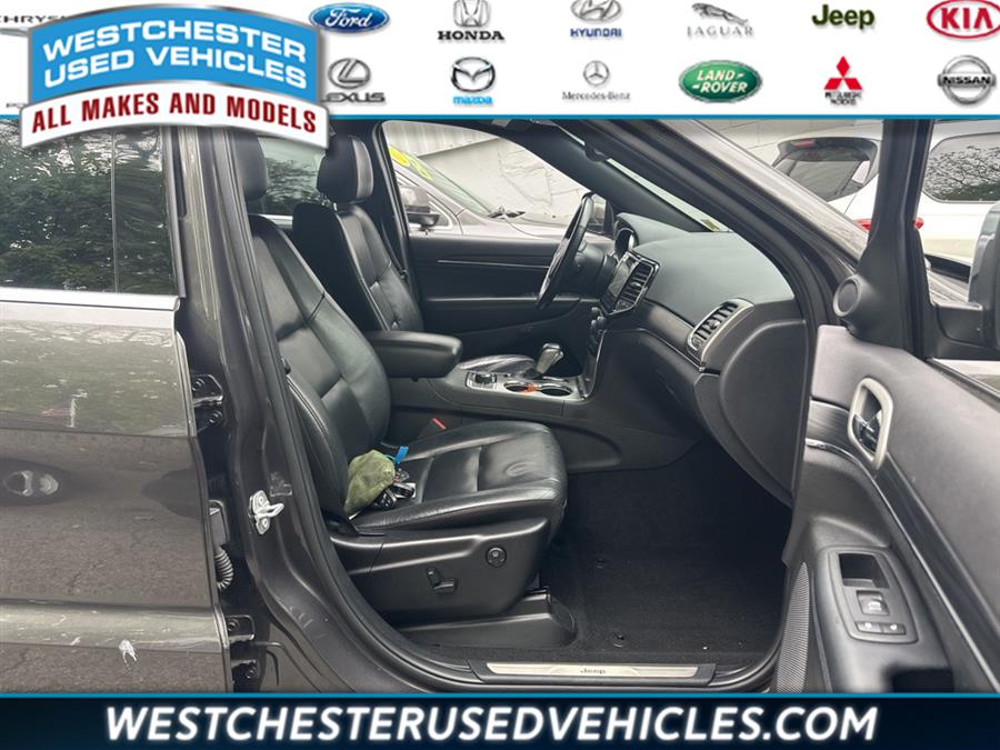 2020 Jeep Grand Cherokee Limited, available for sale in White Plains, New York | Westchester Used Vehicles. White Plains, New York 2020 Jeep Grand Cherokee Limited, available for sale in White Plains, New York | Westchester Used Vehicles. White Plains, New York