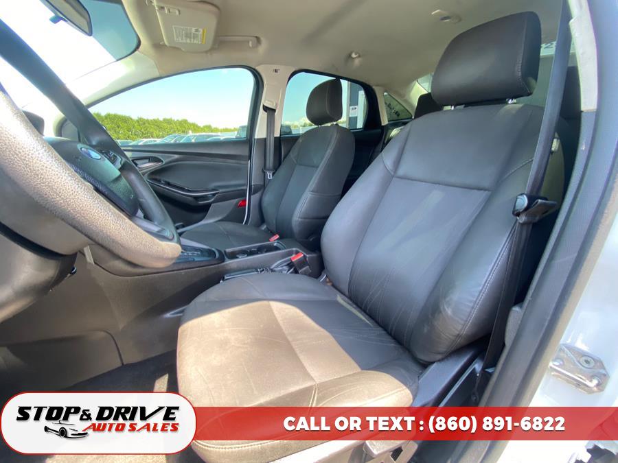 2015 Ford Focus 4dr Sdn S, available for sale in East Windsor, Connecticut | Stop & Drive Auto Sales. East Windsor, Connecticut 2015 Ford Focus 4dr Sdn S, available for sale in East Windsor, Connecticut | Stop & Drive Auto Sales. East Windsor, Connecticut