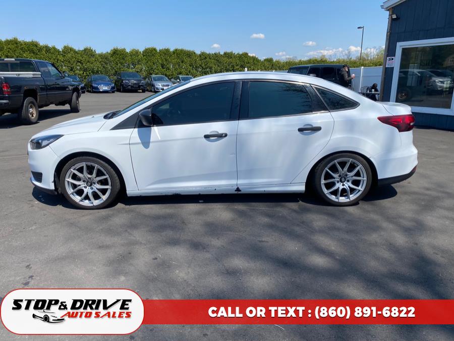 2015 Ford Focus 4dr Sdn S, available for sale in East Windsor, Connecticut | Stop & Drive Auto Sales. East Windsor, Connecticut 2015 Ford Focus 4dr Sdn S, available for sale in East Windsor, Connecticut | Stop & Drive Auto Sales. East Windsor, Connecticut