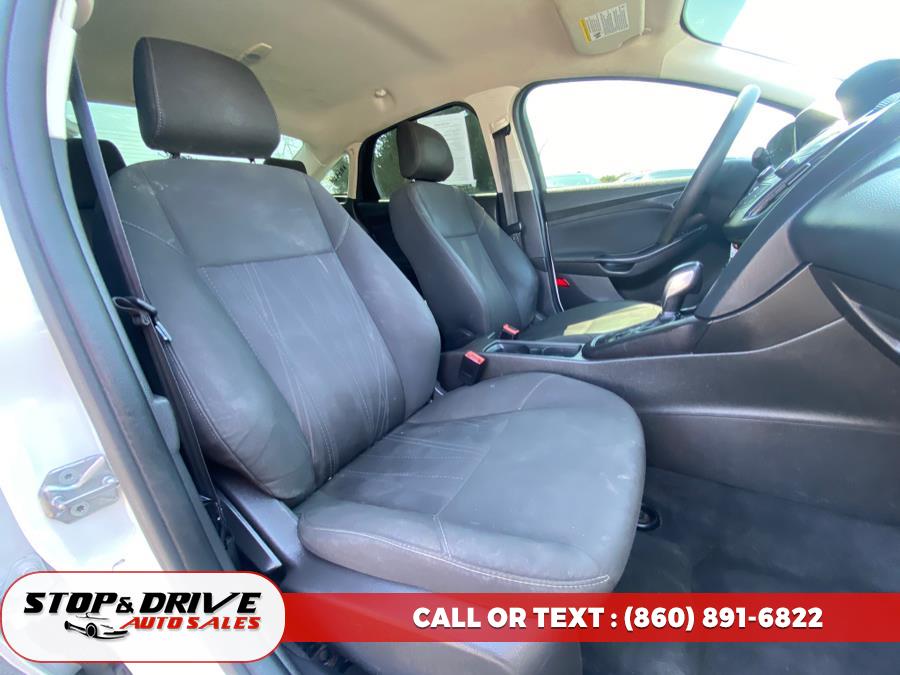 2015 Ford Focus 4dr Sdn S, available for sale in East Windsor, Connecticut | Stop & Drive Auto Sales. East Windsor, Connecticut 2015 Ford Focus 4dr Sdn S, available for sale in East Windsor, Connecticut | Stop & Drive Auto Sales. East Windsor, Connecticut