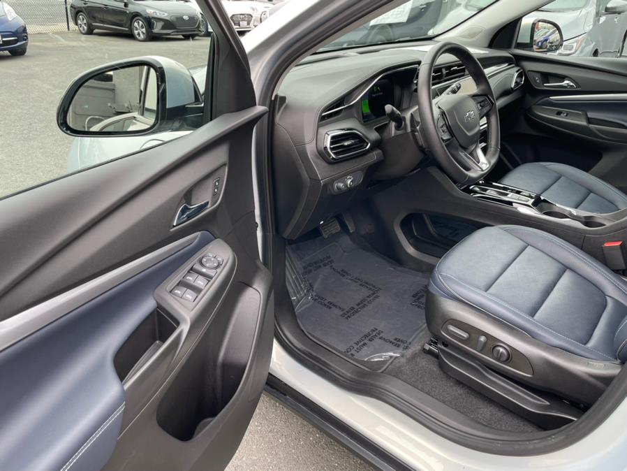 2022 Chevrolet Bolt EUV LT, available for sale in Daly City, California | Green Light Auto Wholesale. Daly City, California 2022 Chevrolet Bolt EUV LT, available for sale in Daly City, California | Green Light Auto Wholesale. Daly City, California
