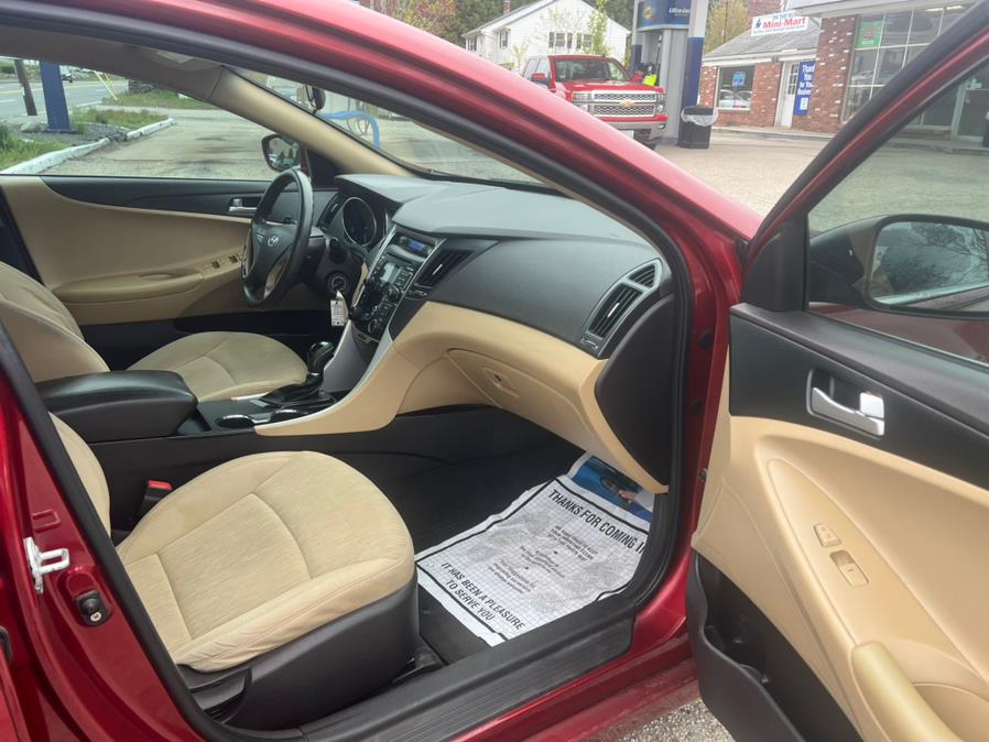 2011 Hyundai Sonata 4dr Sdn 2.4L Auto GLS *Ltd Avail*, available for sale in Swansea, Massachusetts | Gas On The Run. Swansea, Massachusetts 2011 Hyundai Sonata 4dr Sdn 2.4L Auto GLS *Ltd Avail*, available for sale in Swansea, Massachusetts | Gas On The Run. Swansea, Massachusetts