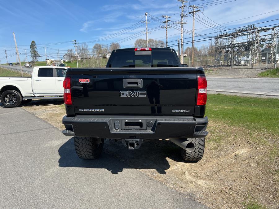 2019 GMC Sierra 2500HD 4WD Crew Cab 153.7" Denali, available for sale in Bangor , Maine | Pray's Auto Sales . Bangor , Maine 2019 GMC Sierra 2500HD 4WD Crew Cab 153.7" Denali, available for sale in Bangor , Maine | Pray's Auto Sales . Bangor , Maine