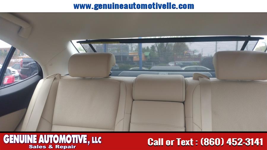 2014 Lexus ES 350 4dr Sdn, available for sale in East Hartford, Connecticut | Genuine Automotive LLC. East Hartford, Connecticut 2014 Lexus ES 350 4dr Sdn, available for sale in East Hartford, Connecticut | Genuine Automotive LLC. East Hartford, Connecticut