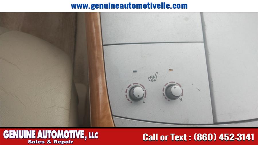 2005 Toyota Avalon 4dr Sdn XLS, available for sale in East Hartford, Connecticut | Genuine Automotive LLC. East Hartford, Connecticut 2005 Toyota Avalon 4dr Sdn XLS, available for sale in East Hartford, Connecticut | Genuine Automotive LLC. East Hartford, Connecticut