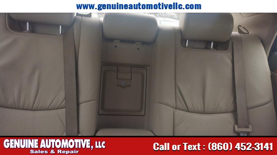 2005 Toyota Avalon 4dr Sdn XLS, available for sale in East Hartford, Connecticut | Genuine Automotive LLC. East Hartford, Connecticut 2005 Toyota Avalon 4dr Sdn XLS, available for sale in East Hartford, Connecticut | Genuine Automotive LLC. East Hartford, Connecticut